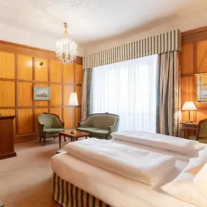 Koenig Von Ungarn Hotel